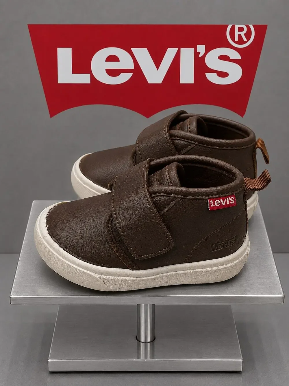 Levi’s Toddler Brown Hook & Loop High Top Sneakers US 5 EU 20